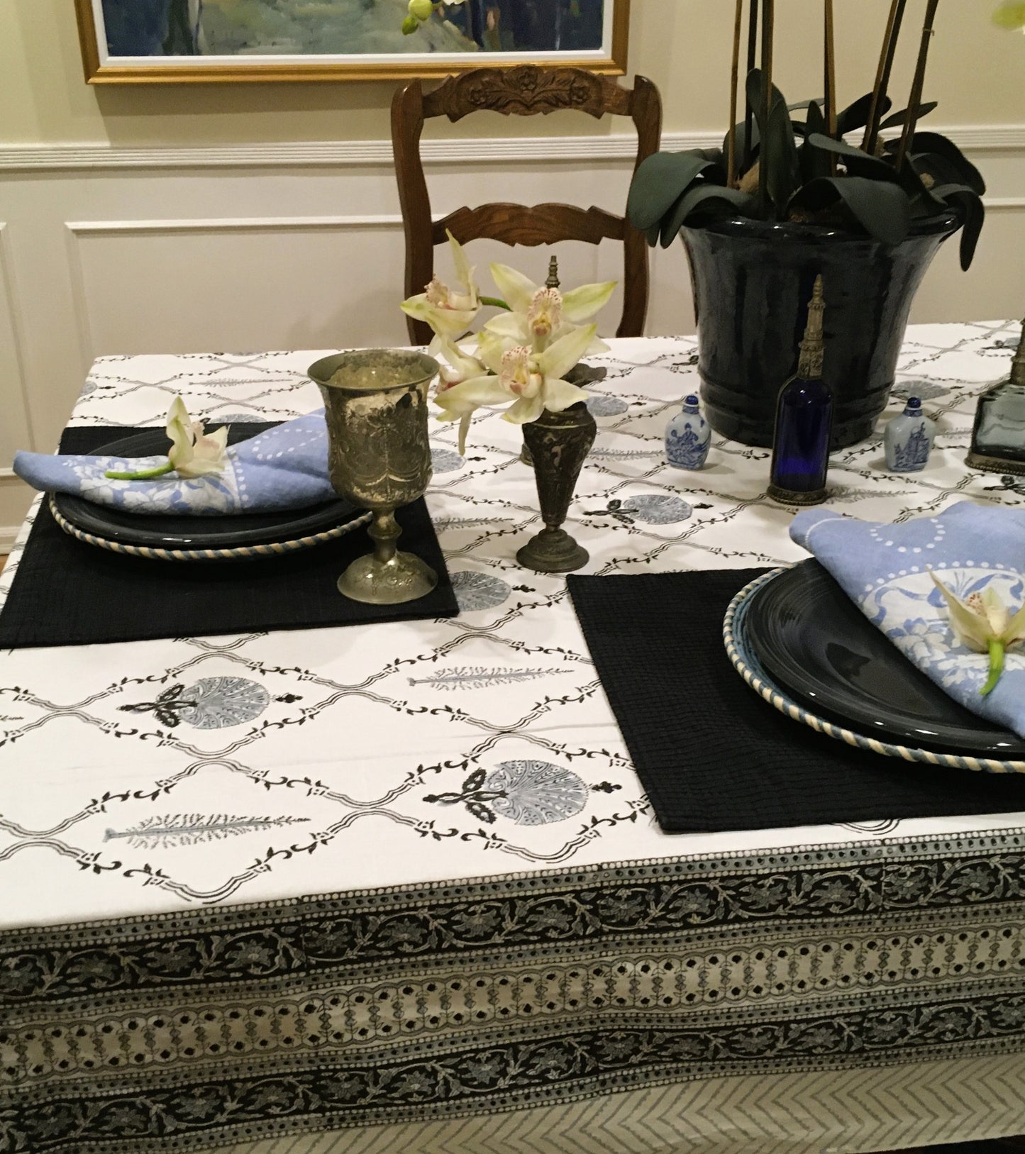 Elegant Floral Block Print With Extraordinary Border Pattern Elevates Any Dinner