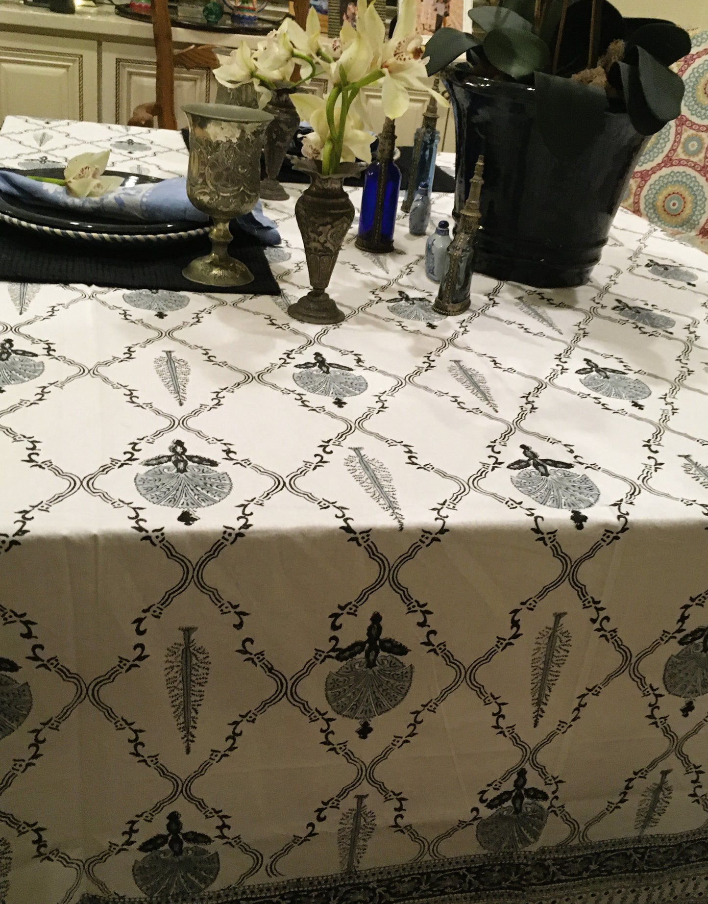 Elegant Floral Block Print With Extraordinary Border Pattern Elevates Any Dinner