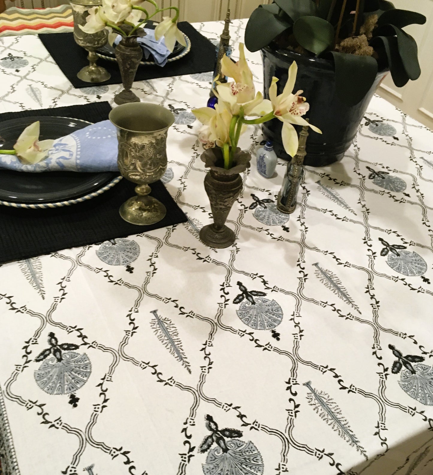 Elegant Floral Block Print With Extraordinary Border Pattern Elevates Any Dinner