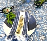 The Perfect Basic: Block Print Table Cloth For All Seasons. (60 x 90)