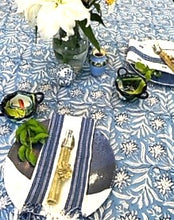 The Perfect Basic: Block Print Table Cloth For All Seasons. (60 x 90)