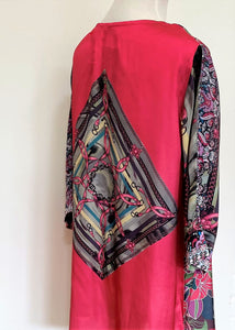Over Easy Engineered Rose Border Tunic Reorder has arrived!