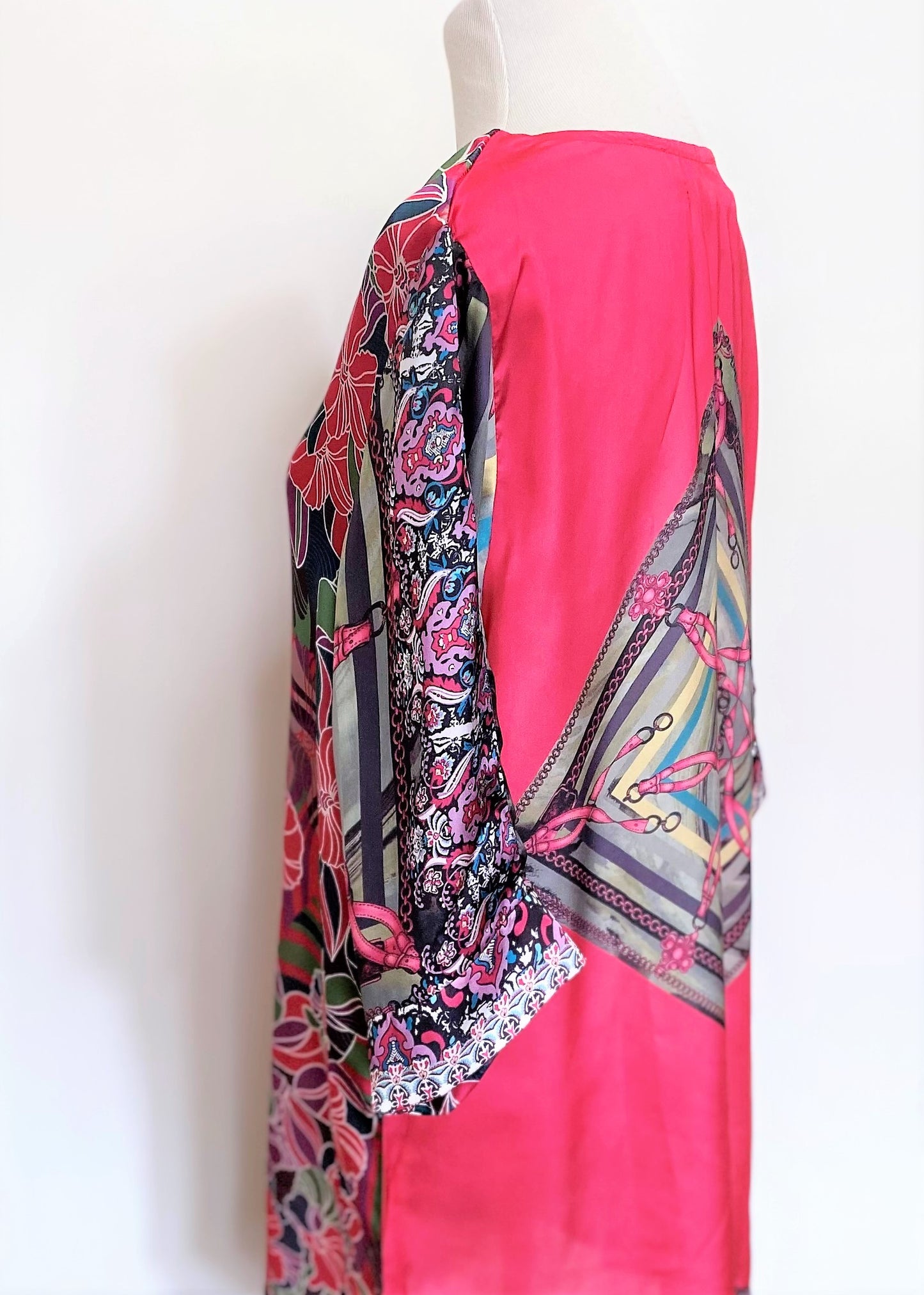 Over Easy Engineered Rose Border Tunic Reorder has arrived!