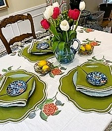 Uptown Elegance With Specialty Placemats/Napkins on Simple Block Print