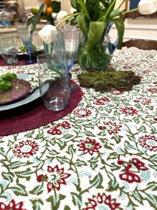 Set of Fields of Green Cotton Block Print Table Cloth with Napkins (60 X 90)