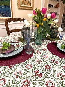 Set of Fields of Green Cotton Block Print Table Cloth with Napkins (60 X 90)