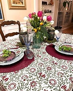 Set of Fields of Green Cotton Block Print Table Cloth with Napkins (60 X 90)